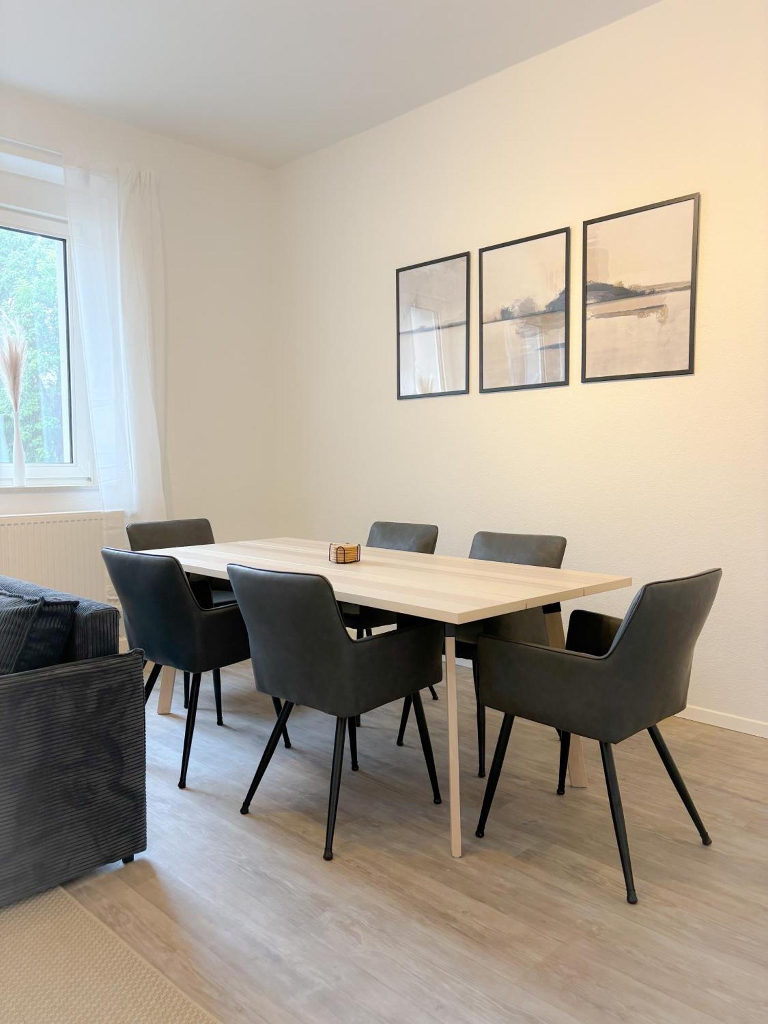 Helles City Apartment Fuer Familien & Gruppen نوي أولم المظهر الخارجي الصورة
