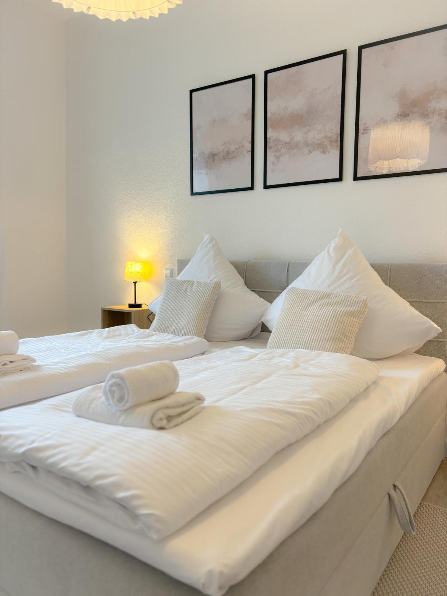 Helles City Apartment Fuer Familien & Gruppen نوي أولم المظهر الخارجي الصورة