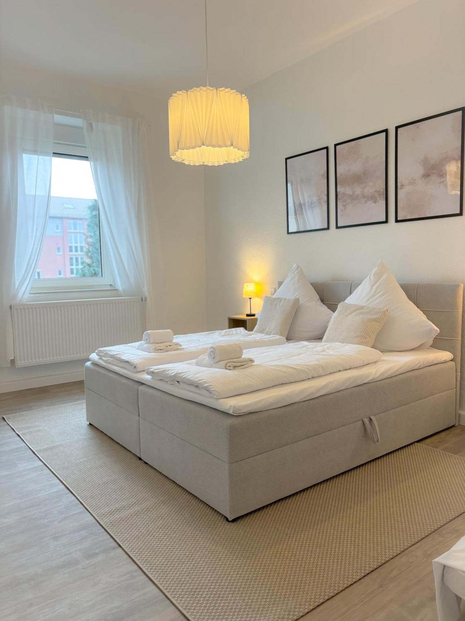 Helles City Apartment Fuer Familien & Gruppen نوي أولم المظهر الخارجي الصورة