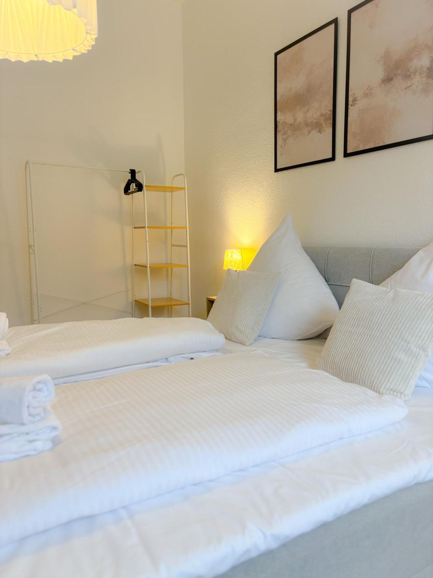 Helles City Apartment Fuer Familien & Gruppen نوي أولم المظهر الخارجي الصورة